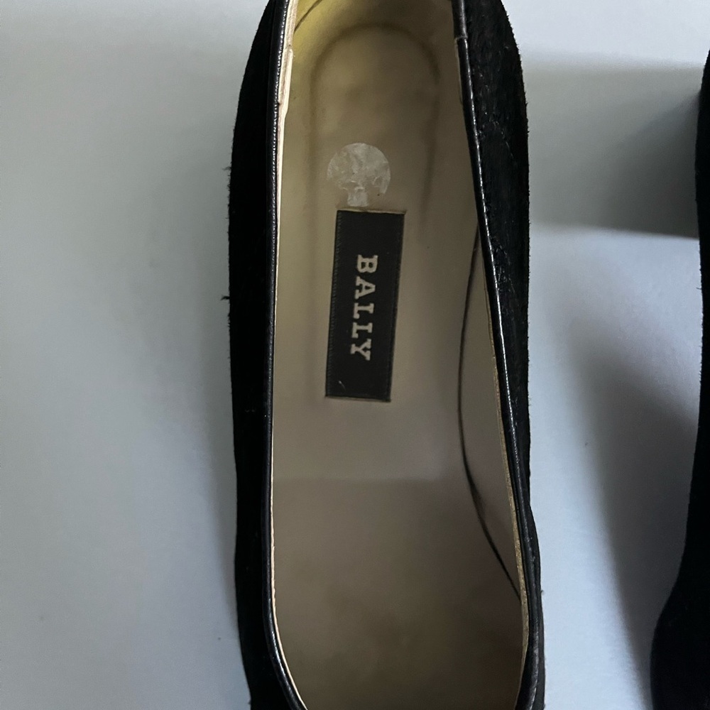 VTG Bally Black Suede Smooth Leather Combo Campanula Cap toe Pump Low Heel Sz 37 - Picture 4 of 13
